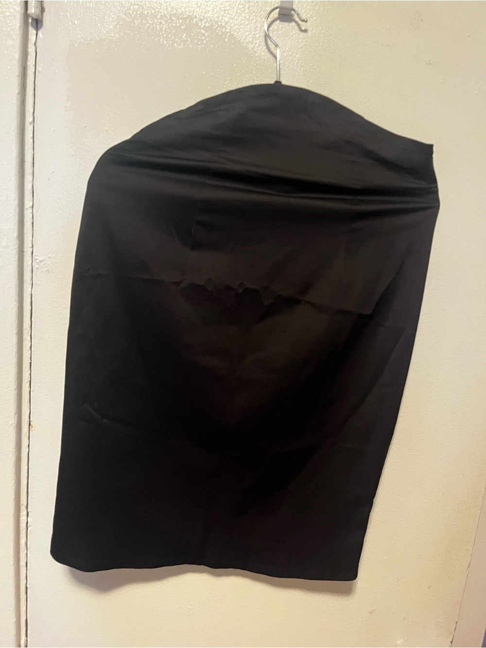Women's Black Pencil Skirt - Sleek Professional Style